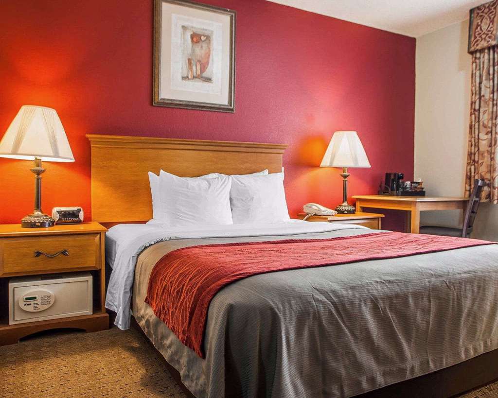 Baymont By Wyndham Fort Dodge Pokój zdjęcie
